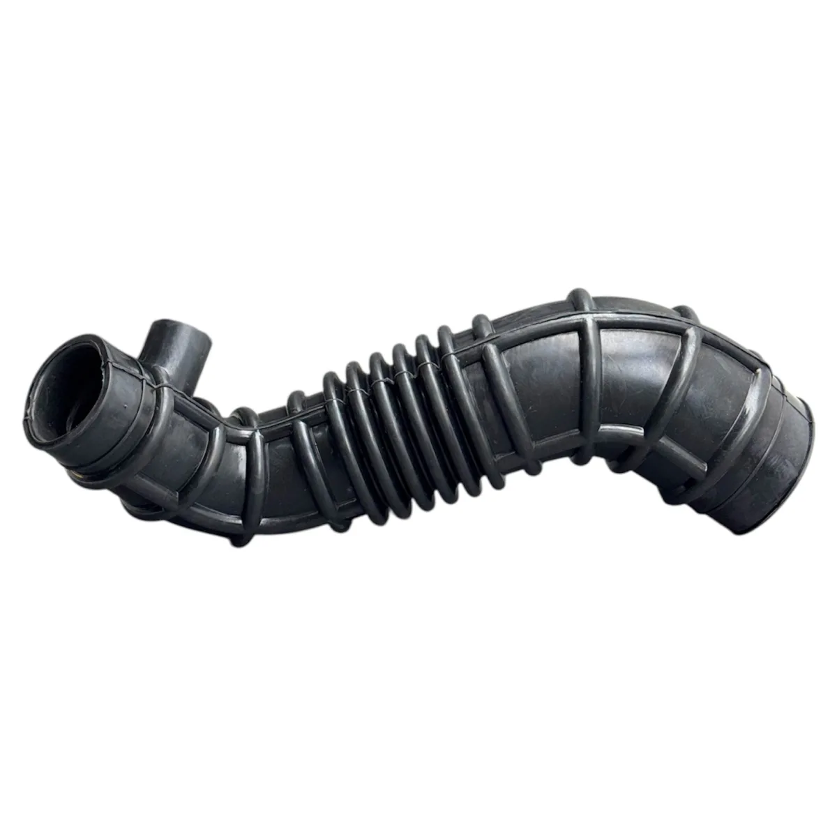 HORTUM FİLTRE HAVA CERATO 1,5 DİZEL 04-06